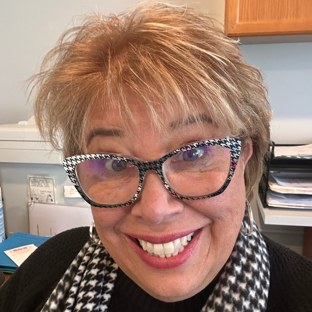 Meet your Posher, Kim